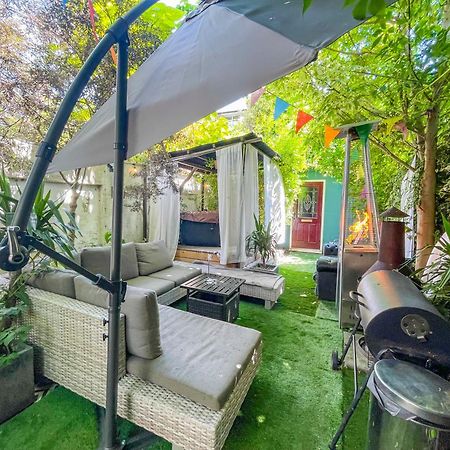 Double Room W/Projector & Garden Hot Tub Londra Exterior foto